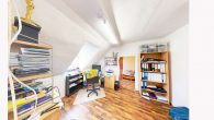 Dachgeschoss_Zimmer2 - Schnäppchenpreis stilvolles bezugsfertiges Zuhause in Barby mit Hof, Garage & Nähe zur Natur