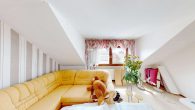 Dachgeschoss_Zimmer - Schnäppchenpreis stilvolles bezugsfertiges Zuhause in Barby mit Hof, Garage & Nähe zur Natur