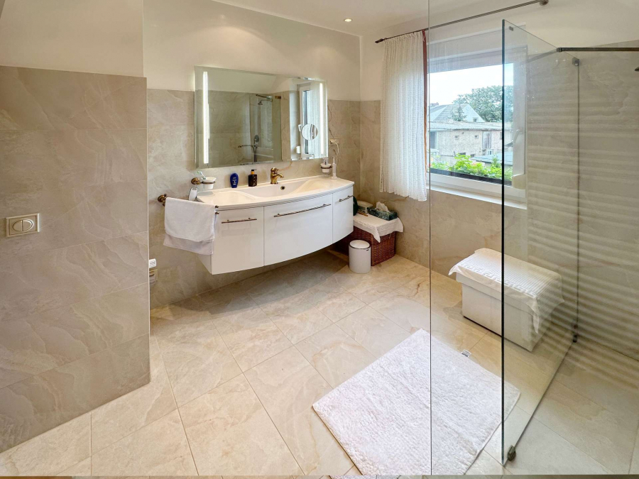 Badezimmer Bild 1