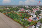 Suedost Luftbild - Ungestörtes Leben auf idyllischem Grundstück mit Teichen & traumhaftem Einfamilienhaus bei Staßfurt