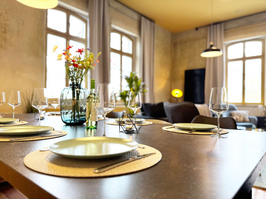 Z_Gedeckter Tisch