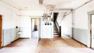Dachgeschosstreppe - Sanierungsbedürftige Juwel – Denkmalschutz Villa bei Magdeburg über 348m² Wohntraum PROVISIONSFREI