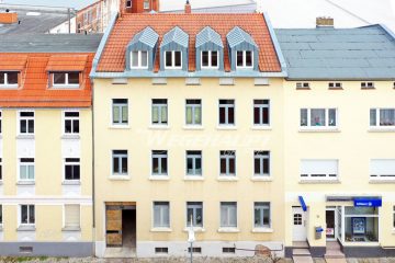 ❤ Saniertes MFH mit 6 WE und Innenhof mitten in Schönebeck ❤, 39218 Schönebeck (Elbe), Mehrfamilienhaus