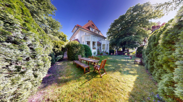 Villa Ein-/ Mehrfamilienhaus oder Geschäftshaus als Kulturdenkmal im Villenviertel Halberstadt, 38820 Halberstadt, Mehrfamilienhaus