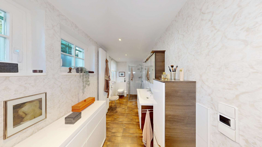 Badezimmer EG